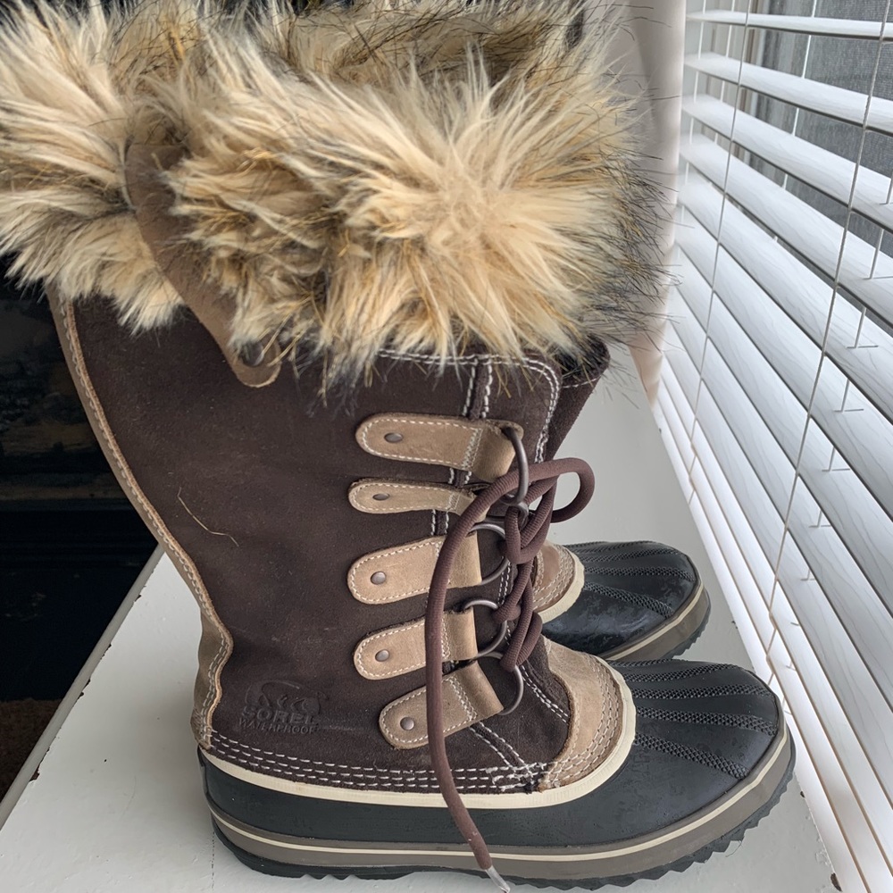 Sorel Joan of Arctic boots